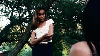 Kylie Le Beau, Karlee Grey and Jillian Janson – Spying On The New Neighbors